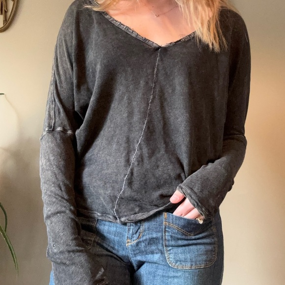 Free People “Santa Cruz” Long Sleeve Top - Picture 2 of 8